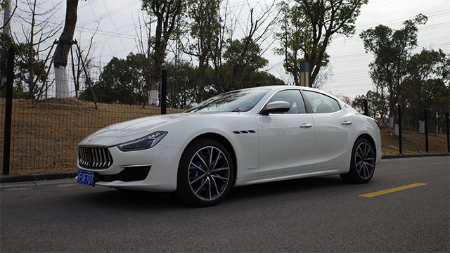 新Ghibli锋芒版，玛莎拉蒂写给电气化时代的第一封炙热的信