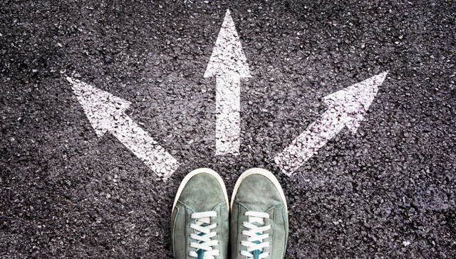 【特写】年轻人的大厂围城：要寻找自我，还是做一颗厉害的螺丝钉？｜大厂小事