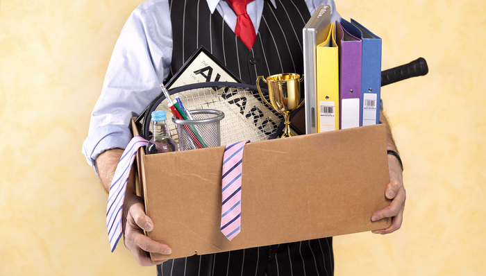 疫情促使更多35岁以上求职者进入再就业市场，年龄是最大阻碍