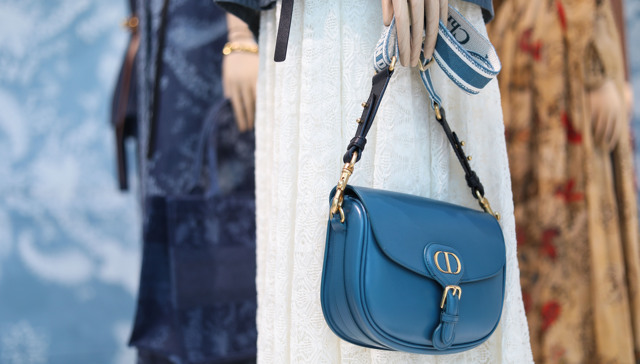 【是日美好事物】迪奥2021春夏全系列亮相，宇舶推村上隆联名太阳花腕表