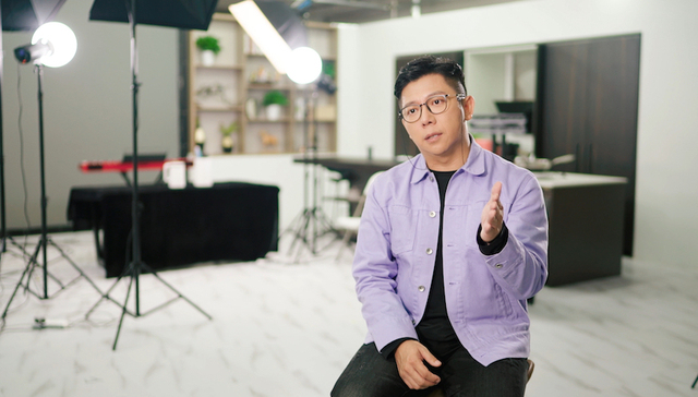 创立珠宝饰品品牌，胡海泉的直播电商生意刚刚开始