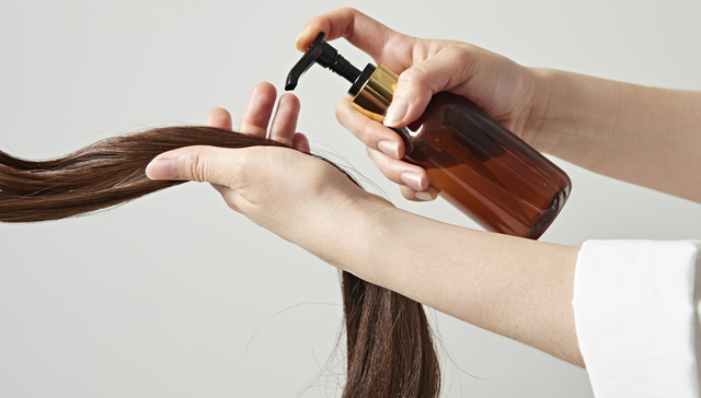 省下走亲戚的时间，我给头发丝补了点玻尿酸丨今年春节不回家