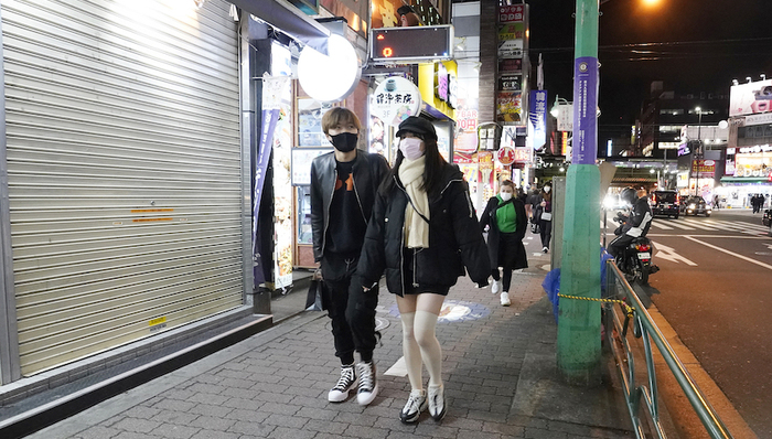 确诊,新增,封锁,疫苗,检测