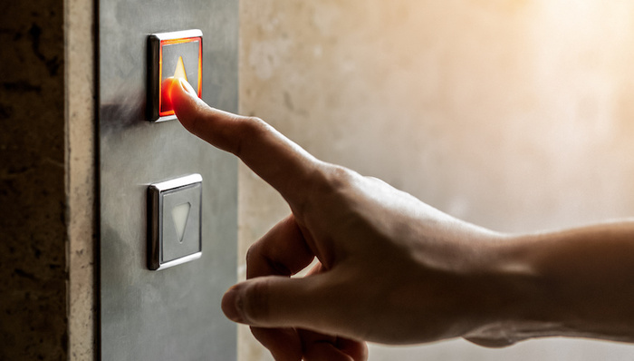 老旧小区改造，加装电梯，上海,旧改