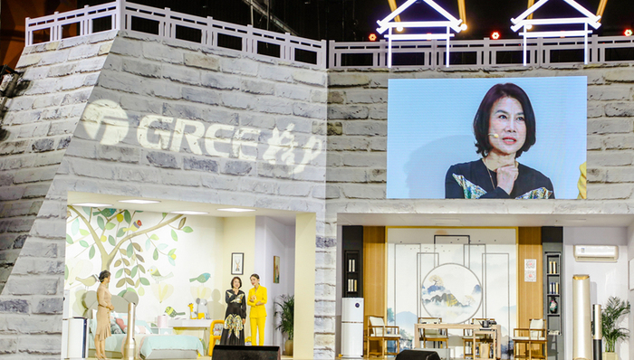 格力救3万门店，成败都是董明珠