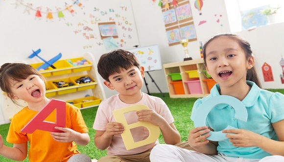 IPO,在线教育,明星代言,企业倒闭