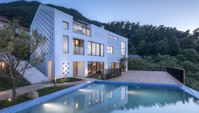 2021民宿出游报告：本地深度游火爆，越多越多人选择“包院过年”