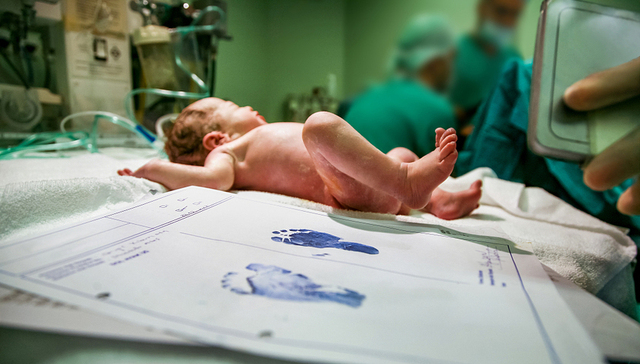 移民潮、社会达尔文主义与优生学：《人口论》的得与失 | 马尔萨斯诞辰255周年