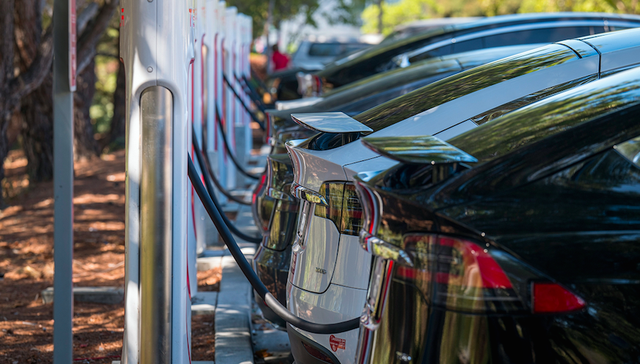 特斯拉在日本首次降价，最大降幅达四分之一