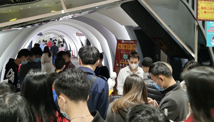 【特写】一座四线小城的观影热与春节档的“半壁江山”