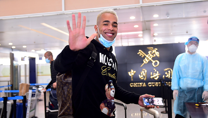 中超观察：新政劝退大牌，俱乐部引进外援回归理性