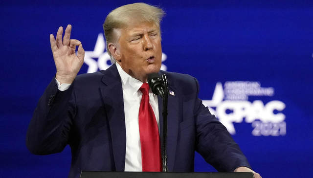 东山再起？特朗普“复出”演讲暗示2024年参选