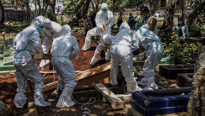 确诊,新增,病例,死亡,疫苗,封锁