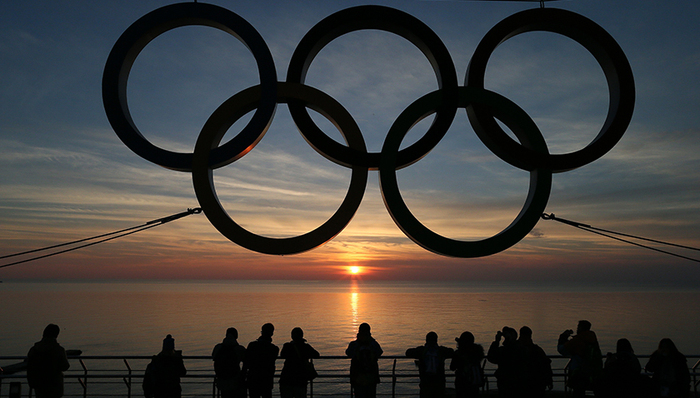 2032，怎么是TA？