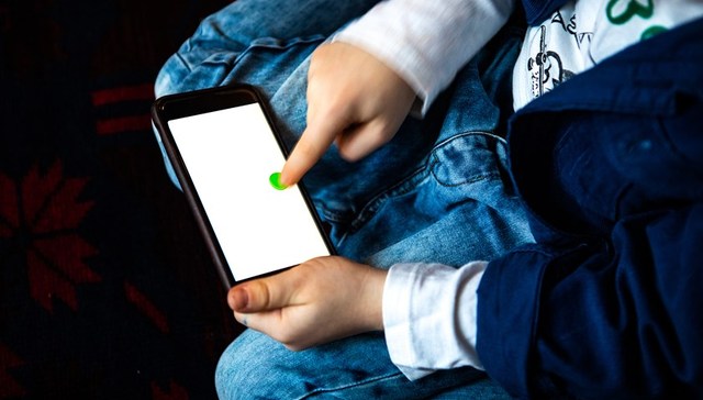 未成年人网络打赏是否可退还？最高法回应了