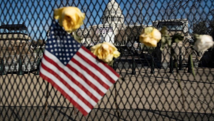 国会,警告,骚乱,阴谋论,就职,特朗普