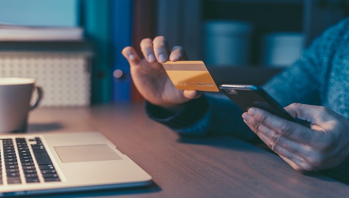 银行“沉睡卡”销户门槛不一，储户希望银行主动告知