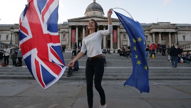 疫情与脱欧双重打击，英国经济复苏困难重重