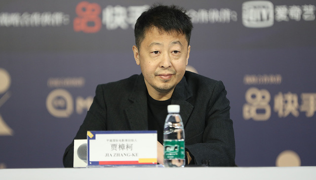 拍电影难、尊重原创难、艺人和饭圈管理难……两会提案折射这些行业困境