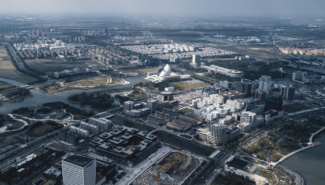 临港新片区，产城融合，现代化新城,社会服务,公共服务