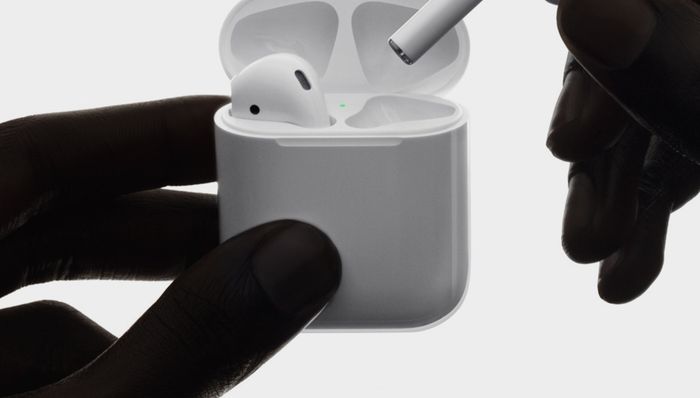 IDC发布2020年全球可穿戴设备报告：全年整体出货量为4.447亿部，同比上升28.4%