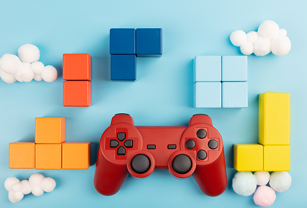 全球最大游戏外挂案告破:2000多万豪车曝光 主犯身份让人意想不到