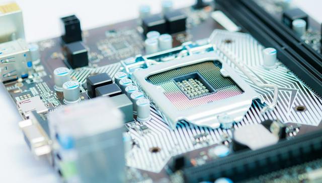 年报解读|金博股份：上游光伏景气度高 去年净利翻倍 未来两年锚定合增300%