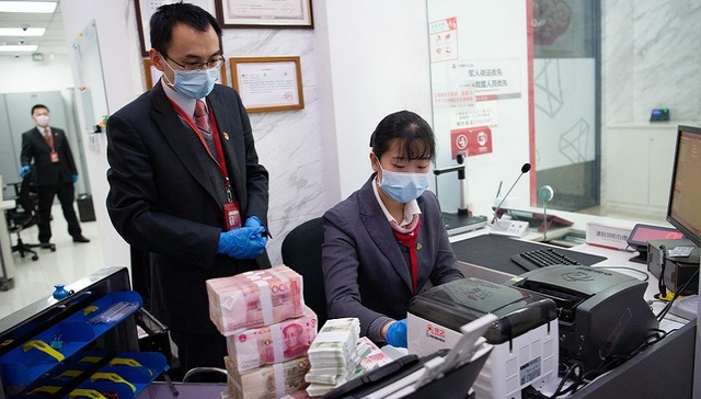 人民币汇率现贬值迹象，后续将走向何方？