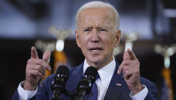 拜登,基建,道路,宽带,制造业,半导体,新能源,电动车