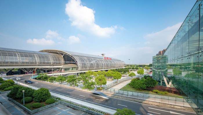 沪宁城际列车因风筝大面积晚点，12306回应