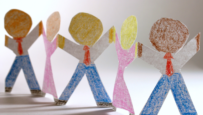 教育部发布《未成年人学校保护征求意见稿》《幼小衔接指导意见》；港股教育公司K12业绩分化|一周教育要闻