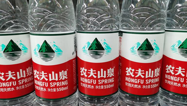 农夫山泉,业绩,股价,首富,钟睒睒