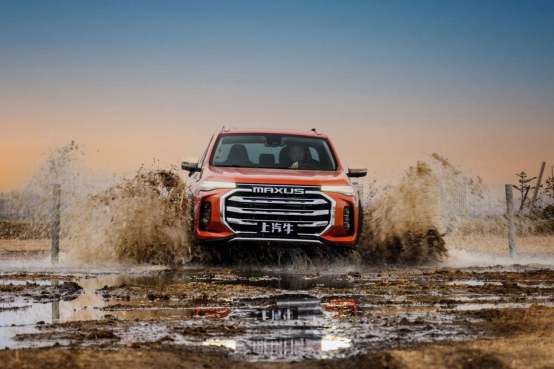 “上汽牛”大战“长城炮”，上汽大通的底气在哪里｜试驾