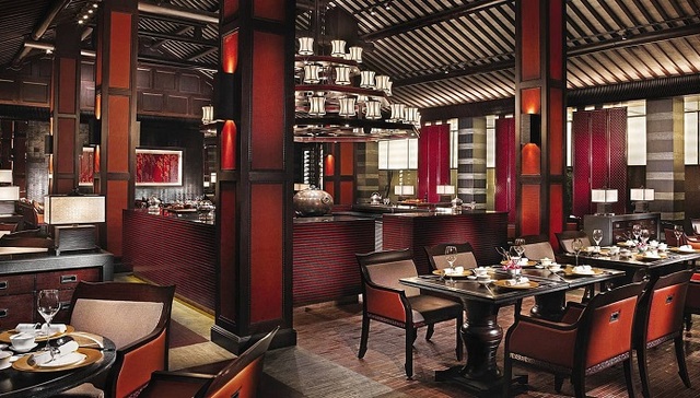 西子湖四季金沙厅殊荣两大奖项，The Pine 蜀味法餐惊艳味蕾 | 美食情报