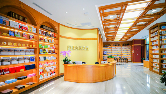 中国管理教育第一股来了！行动教育毛利率上升资产稳健，赋能企业管理创新