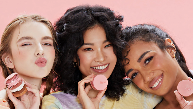 CHANEL多功能发带展现搭配小巧思，Marc Jacobs扎染手袋配色超级春天丨是日美好事物