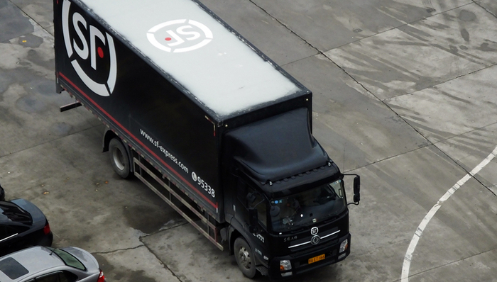 顺丰速运,业绩,王卫