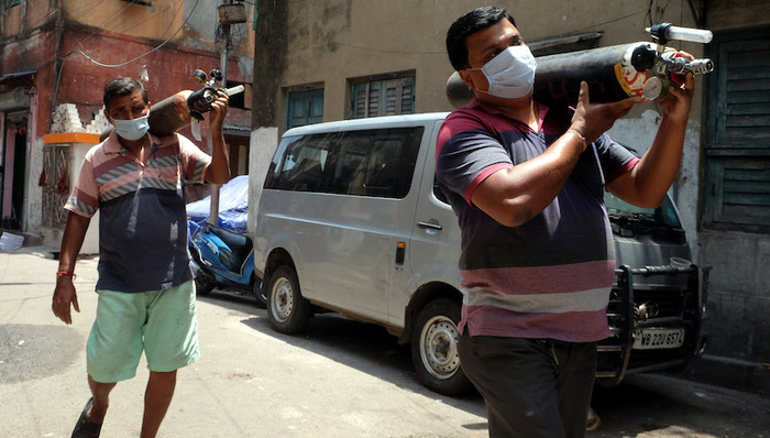 确诊,新增,死亡,病例,封锁,疫苗