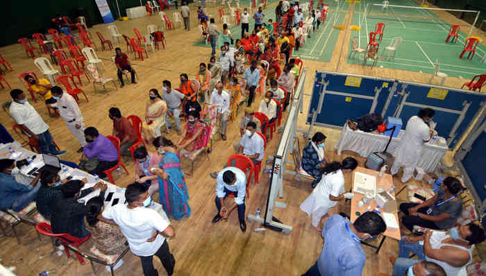 印度疫情如何扰动全球？除了大宗商品还有“疫苗外交”