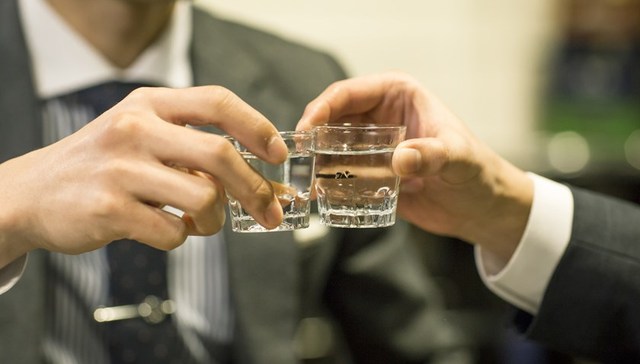 青海省检察院原副检察长贾小刚落马调查：私藏880瓶茅台，嗜酒如命每天必喝