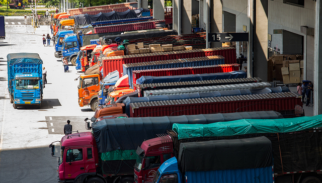 交通部一周内三次表态：保障货车司机权益，严禁乱罚款