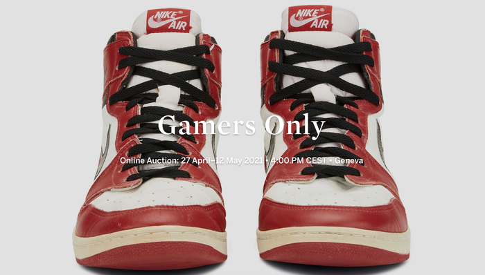 侃爷第一双Yeezy拍出180万美元后，苏富比拍卖行举办首个球鞋拍卖专场