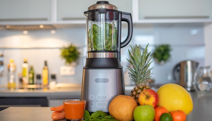 博菱电器，Capital,Brands，资产负债率，跨国经营