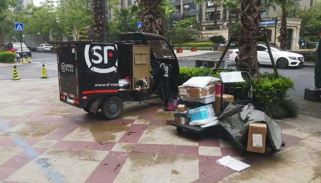 价格战,低价,极兔,顺丰亏损,洗牌