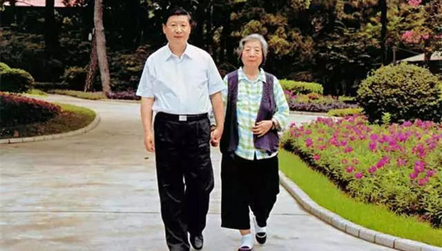 习近平,约定,共产主义人生观,共产党人,母亲,夙夜在公,无我,从严治党,扫荡,习仲勋画传