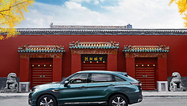 新中产凡尔赛指南：不看入门BBA，更爱高奢的UR-V