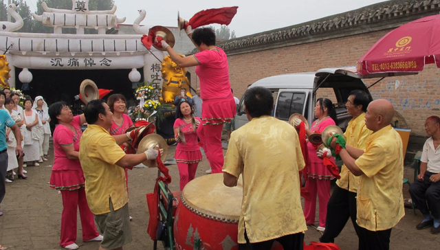 为何传统中国没有产生葬礼进行曲？