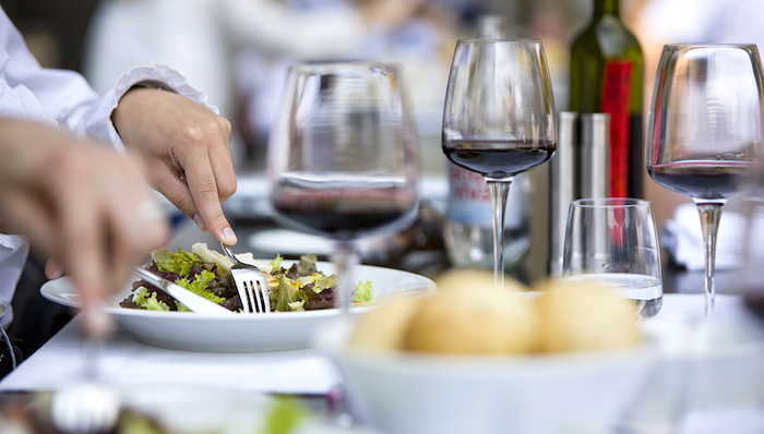 米其林的餐桌上都有哪些酒？ | 理想生活好物系列②