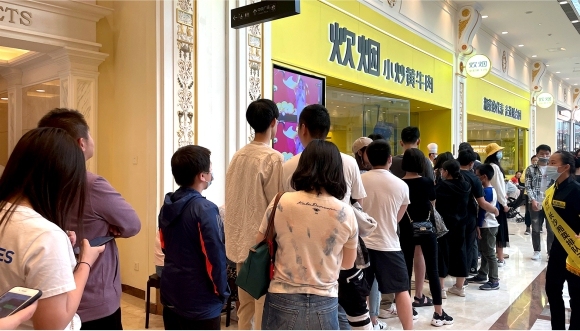 同样是首店，炊烟为何能13天问鼎上海美食热门榜前三？