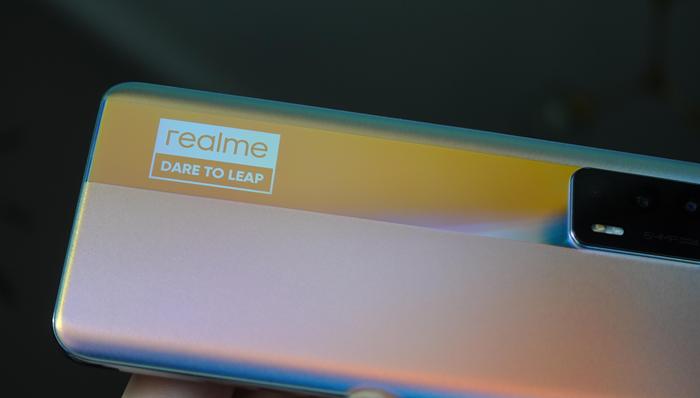 体验realme GT Neo：一款具备旗舰性能的高性价比游戏手机